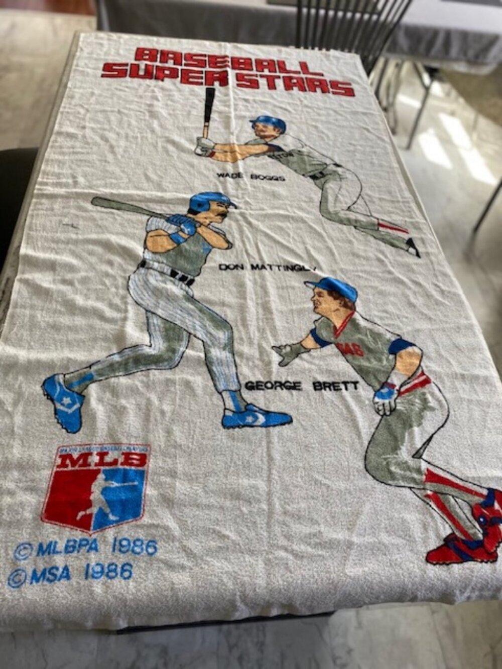 1986 MLB SUPER STARS BEACH TOWEL DON MATTINGLY, WADE BOGGS, GEORGE BRETT NEW